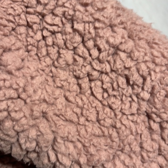 Sherpa Jacket - Picture 4 of 5